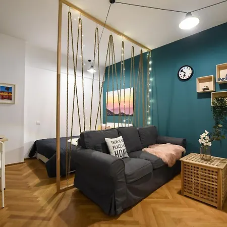 Апартаменты U Need Is - Homey Studio *